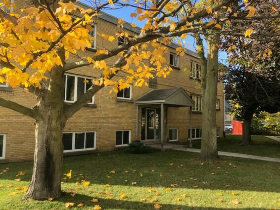 63 Wellington St, London